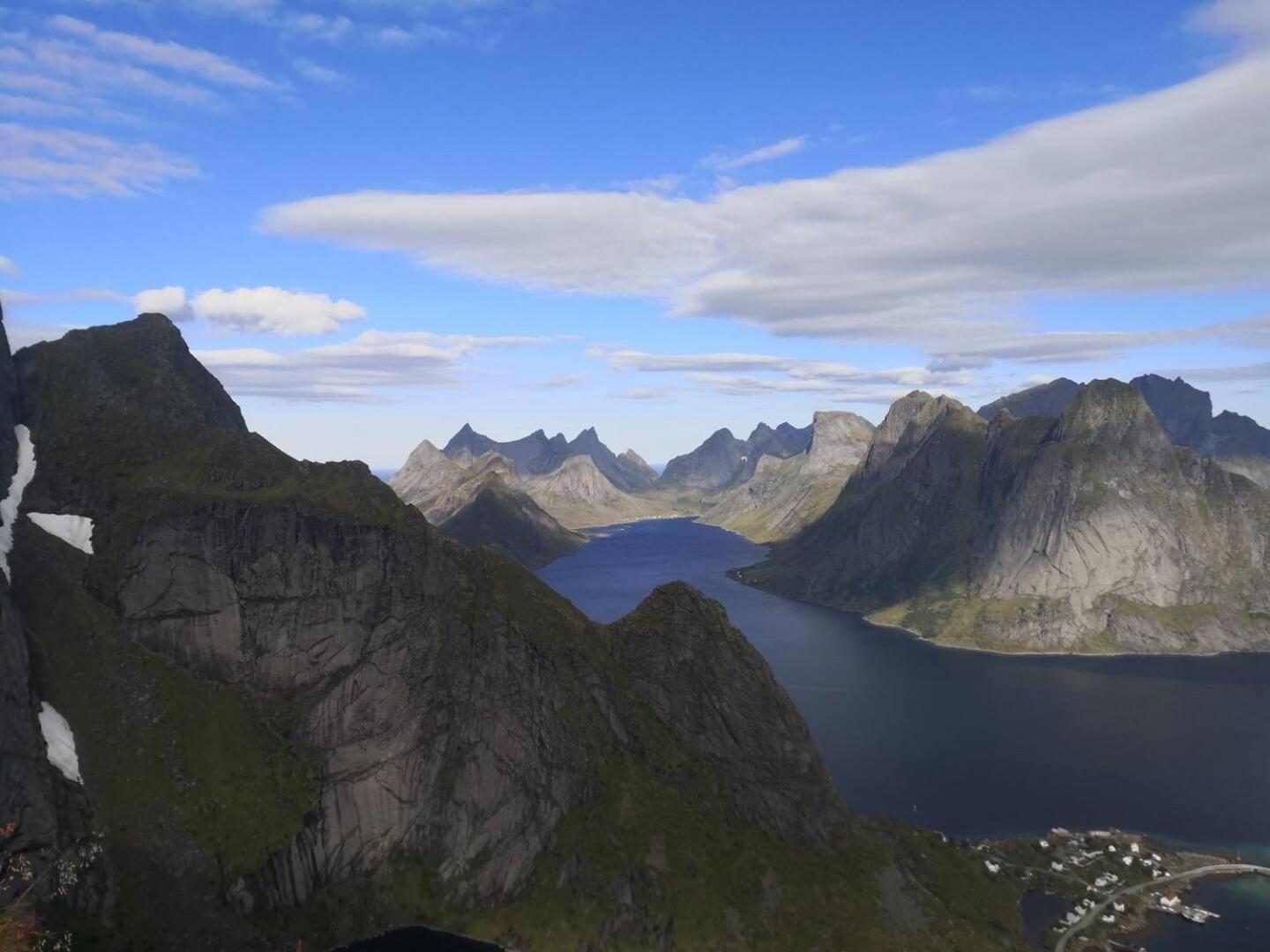Villa House With Amazing View & Location In Tind à Sørvågen Extérieur photo